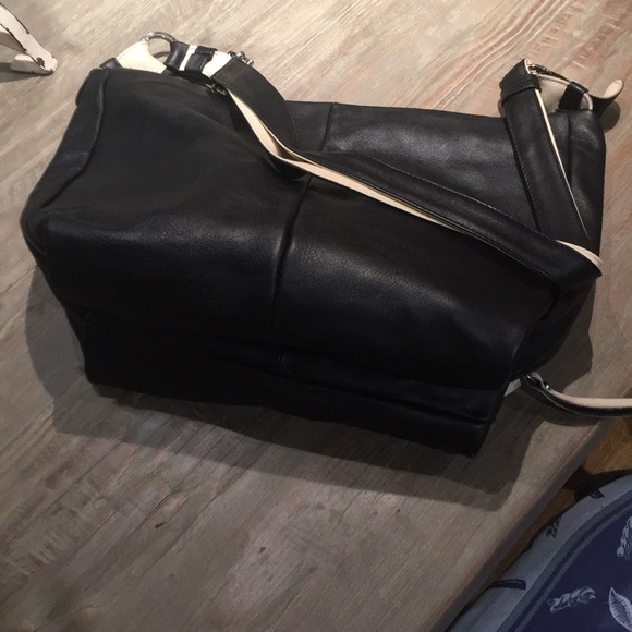 Peruzzi Italian purse - Picture 2 of 5